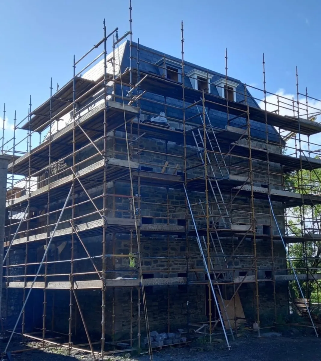 Used Scaffolding - Image 1