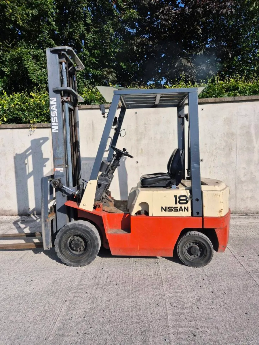 Nissan 1.8 tonne diesel forklift - Image 1
