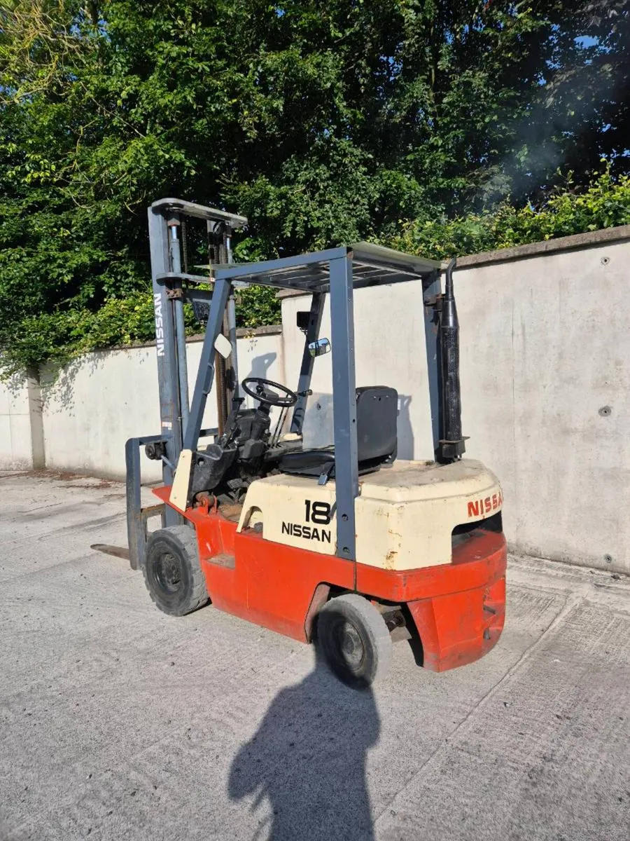 Nissan 1.8 tonne diesel forklift - Image 3