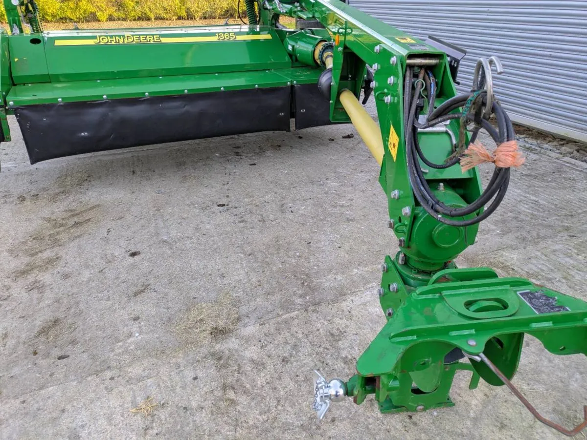 John Deere 1365 - Image 2