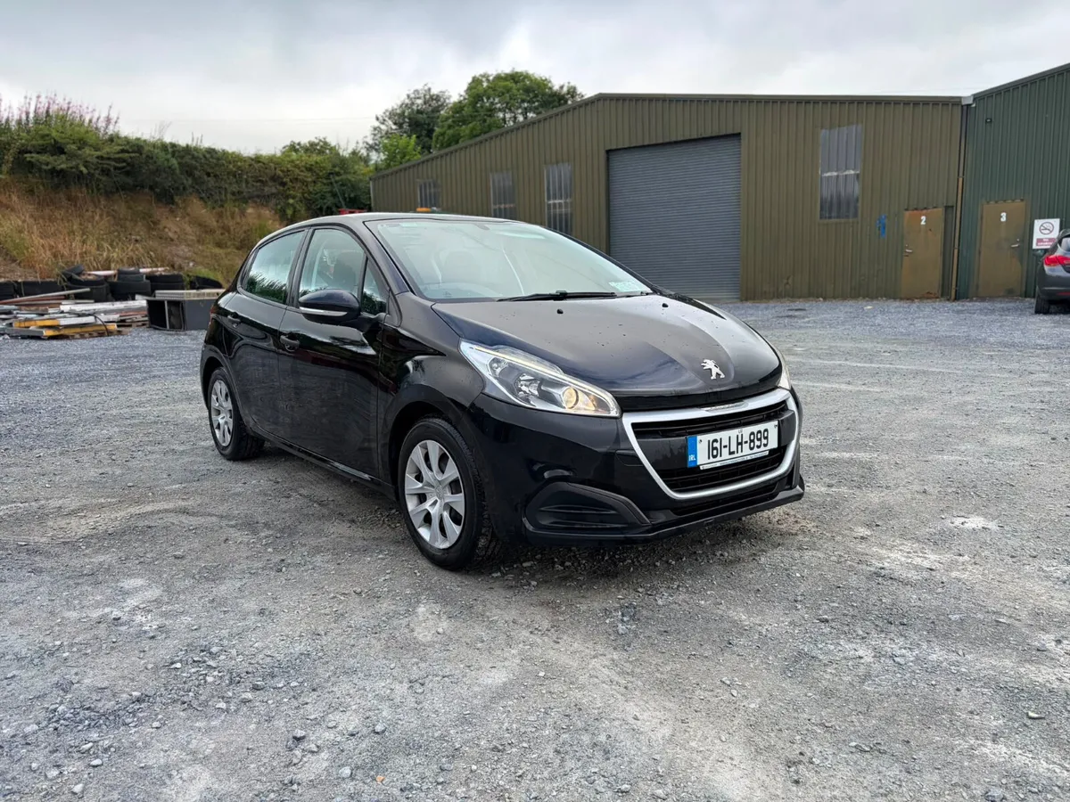 2016 Peugeot 208 1.L. petrol - Image 4