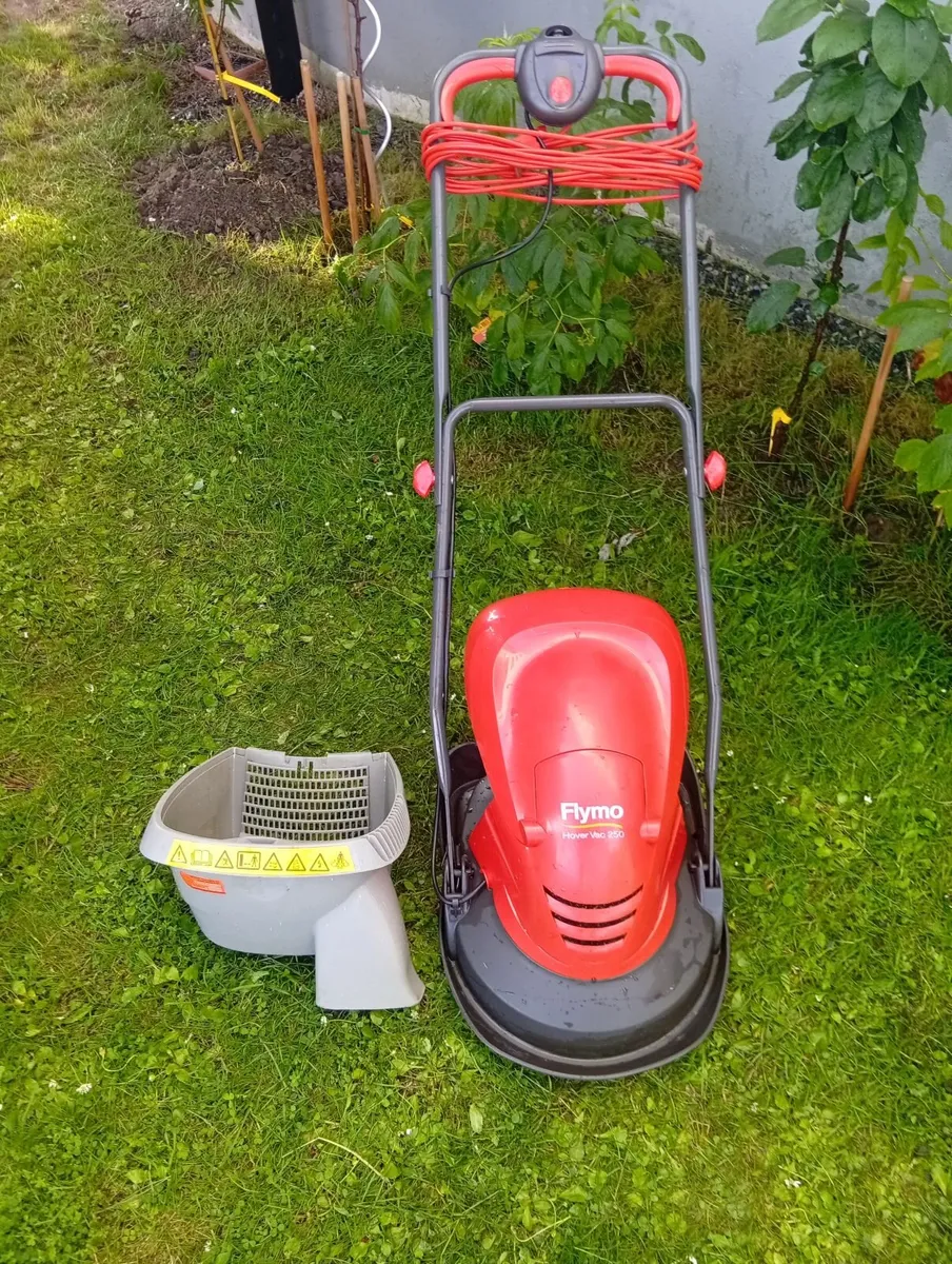 Quality Flymo Lawnmower Grass Cutter 6months old - Image 4