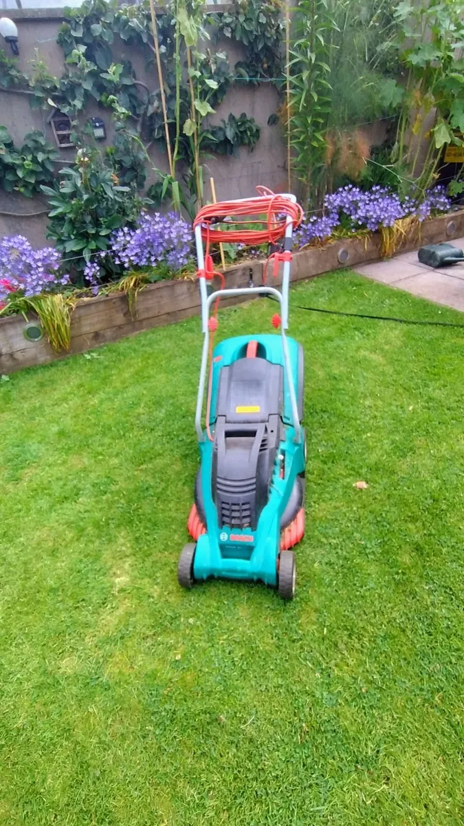 Bosch Lawnmower - Image 1