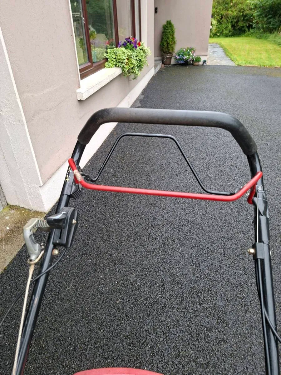 lawnmower - Image 4