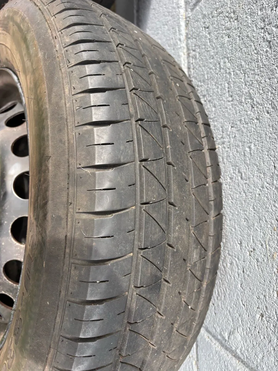 4 Ford transit 6 stud off 25 model - Image 3