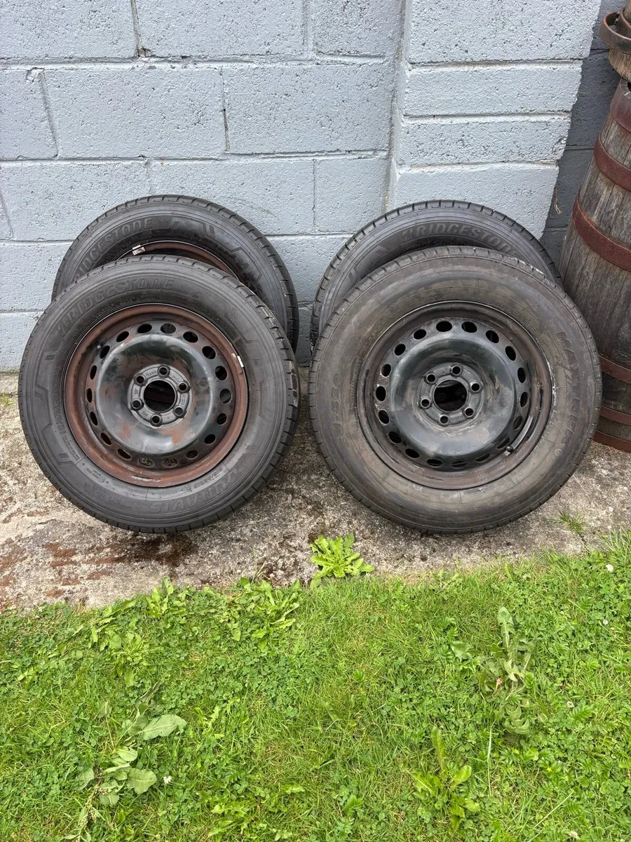 4 Ford transit 6 stud off 25 model - Image 1