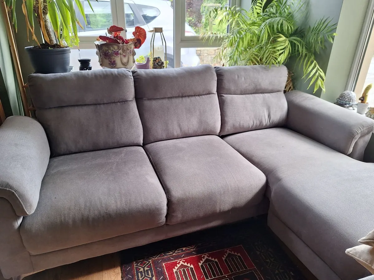 Chaise settee - Image 3