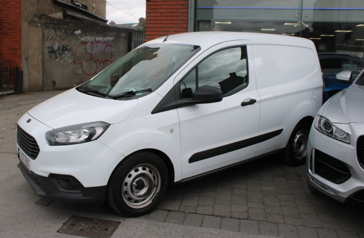 TRANSIT COURIER 1.5 3DR - NEW DOE - Image 3