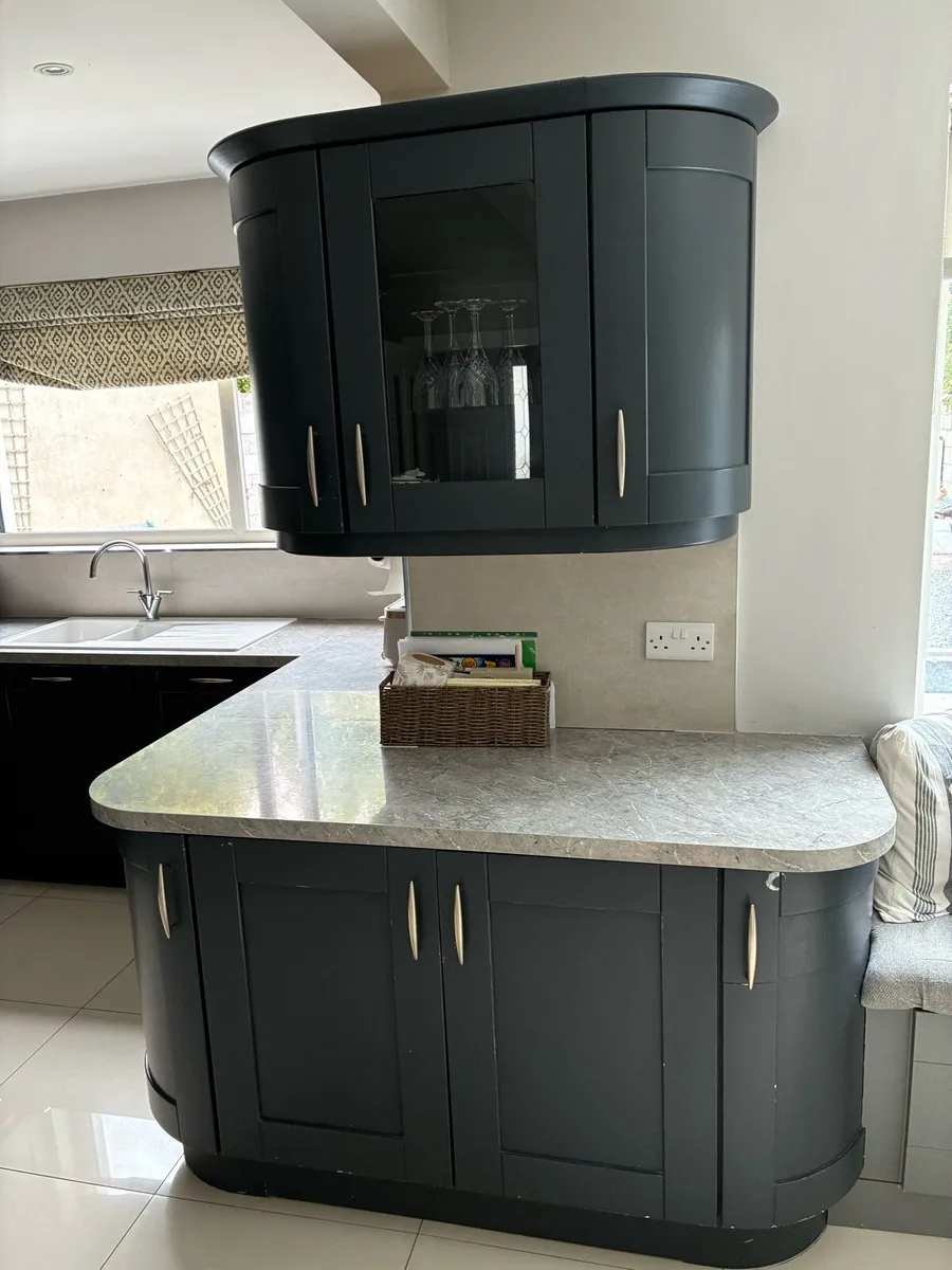 Kitchen - Image 4
