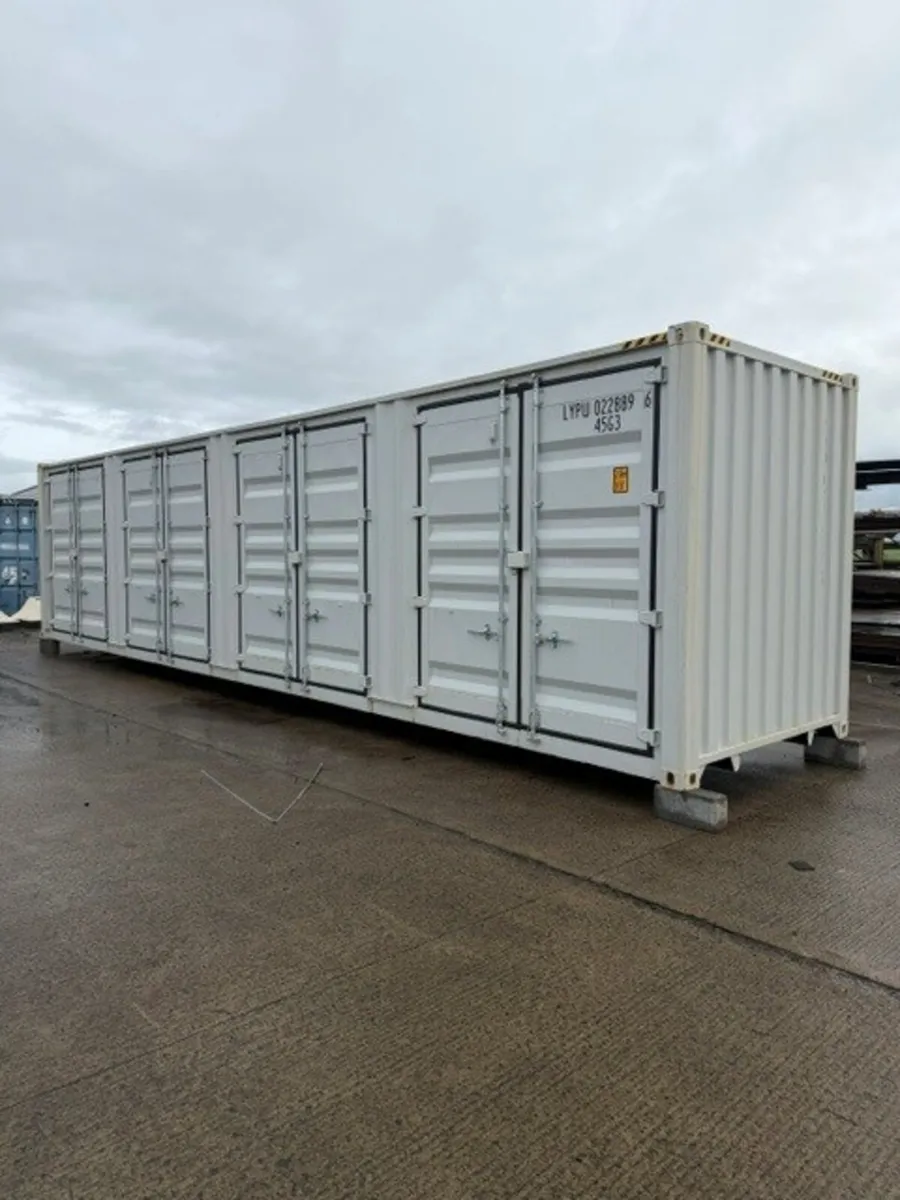 40FT HIGH CUBE CONTAINER - Image 1
