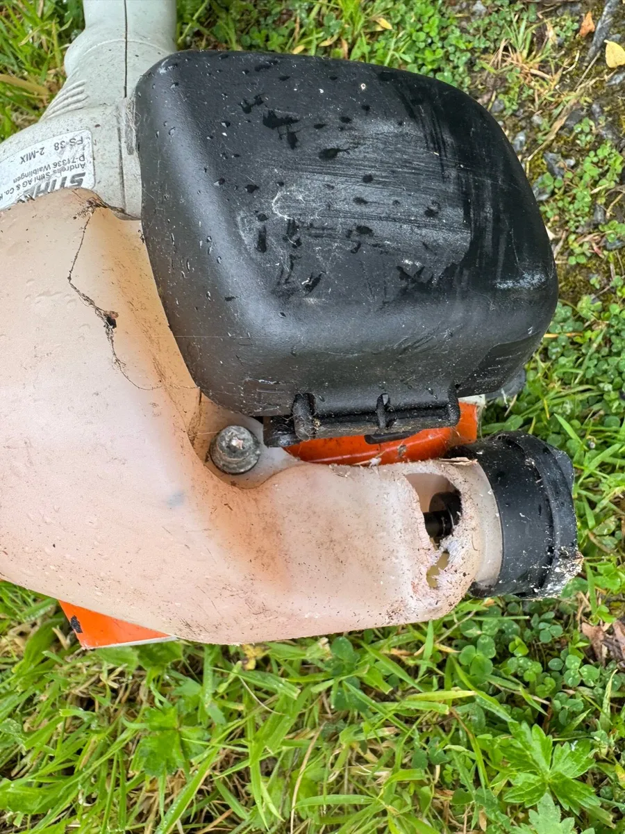 Stihl strimmer - Image 3
