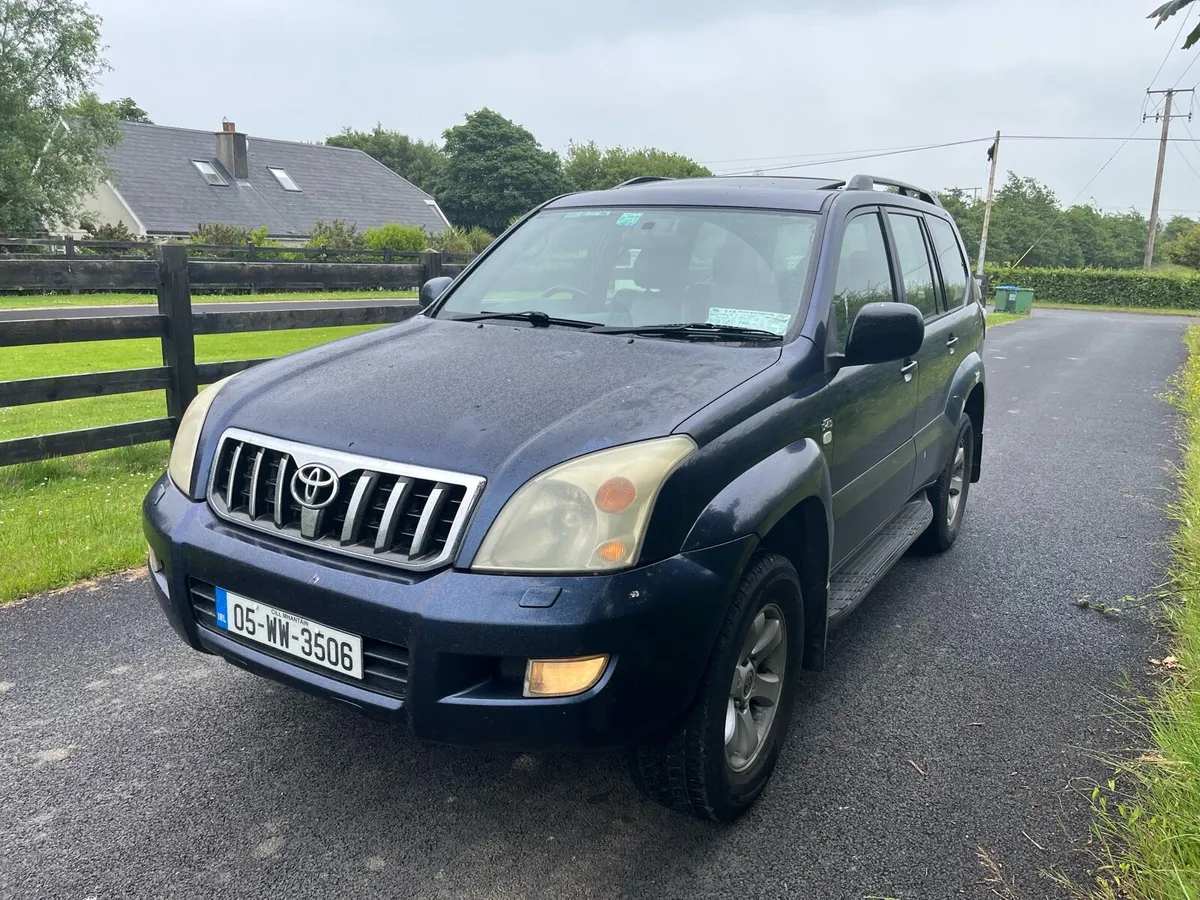 Toyota Land Cruiser 2005 - Image 2