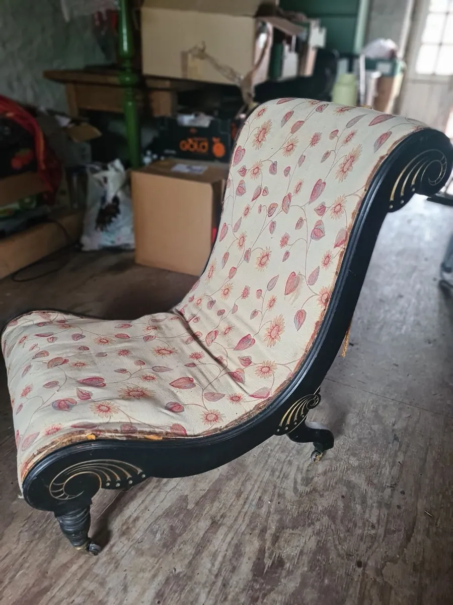 Antique furniture - Image 1