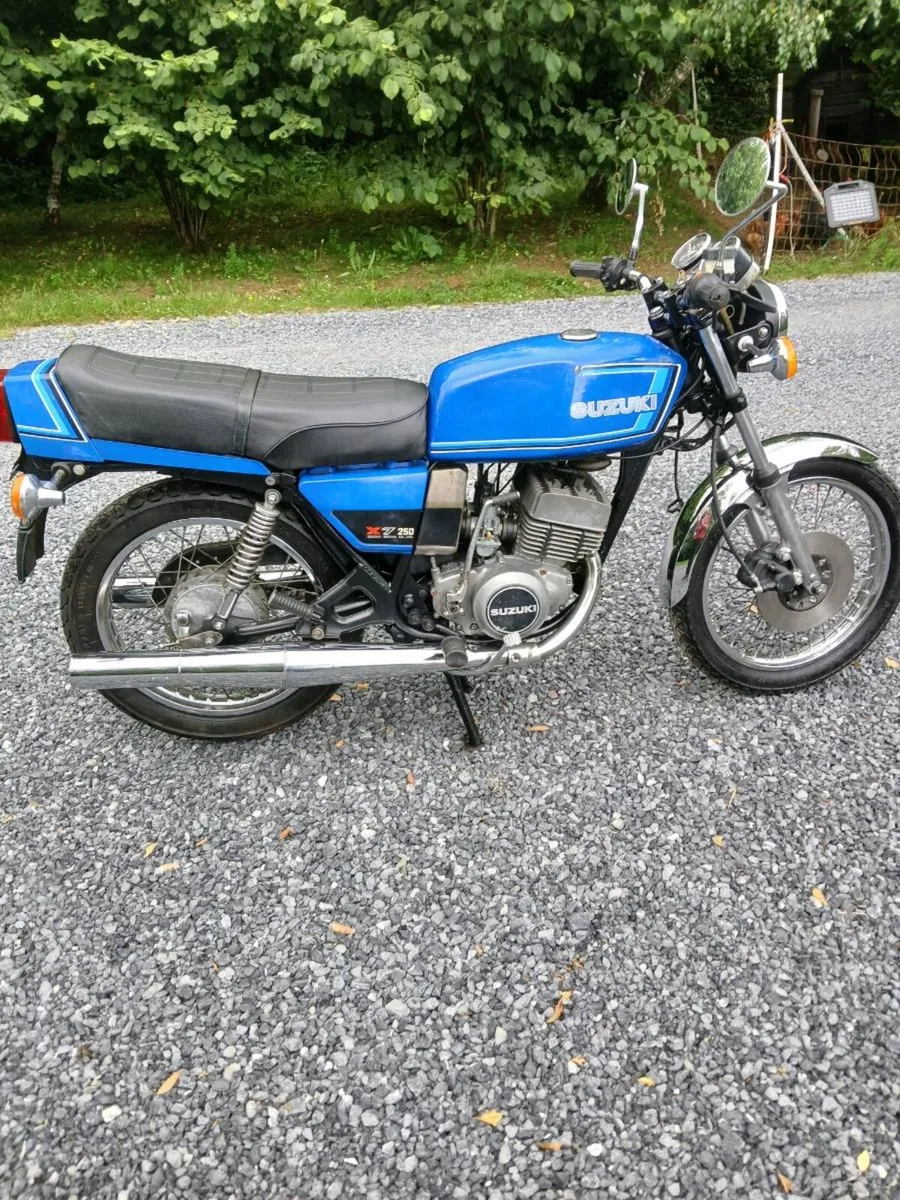 Suzuki GT 250 X 7 Original RARE Bike 1980 - Image 1