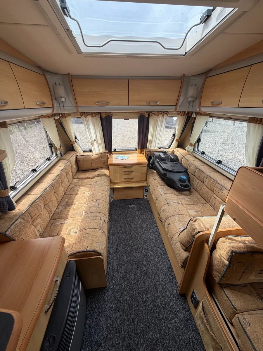 Sterling Eccles moonstone premium 5 birth caravan - Image 4