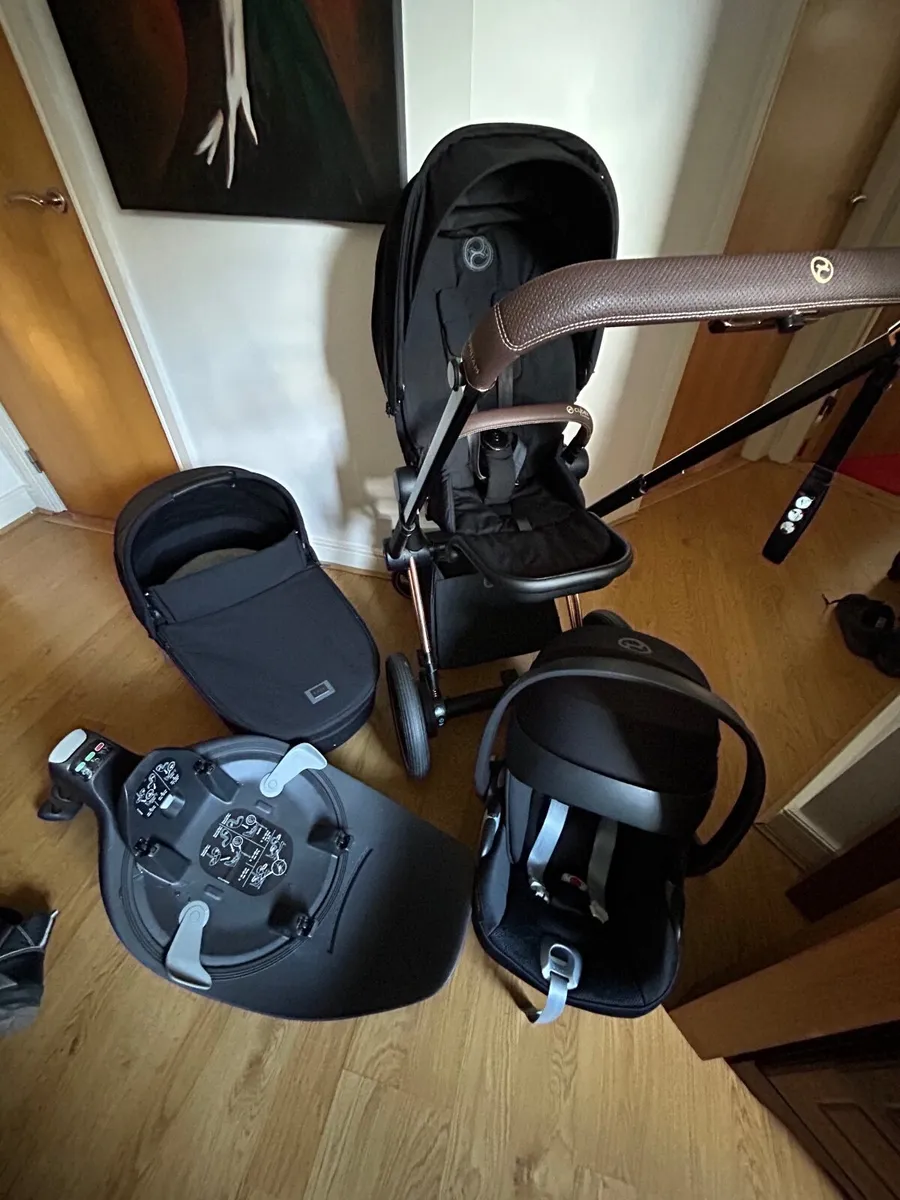 Travel system  - Cybex e-Priam - Image 1