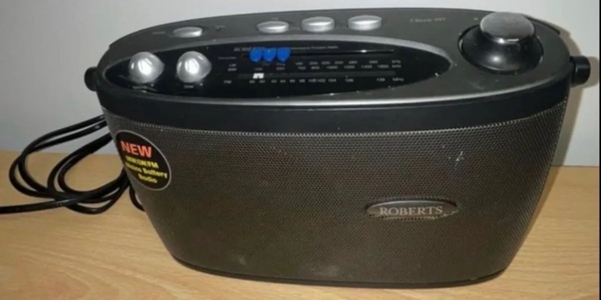 Vintage Roberts Radio - Image 2