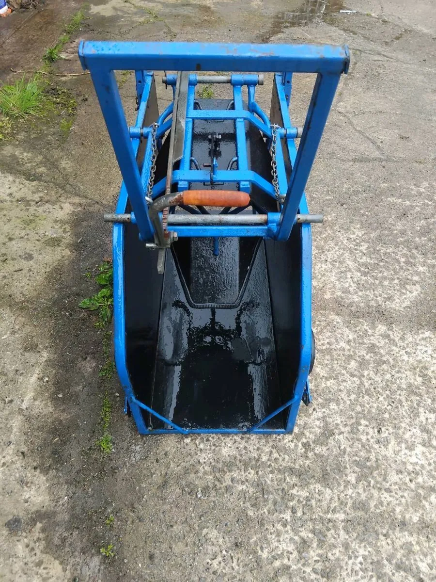 Sheep turnover crate - Image 2