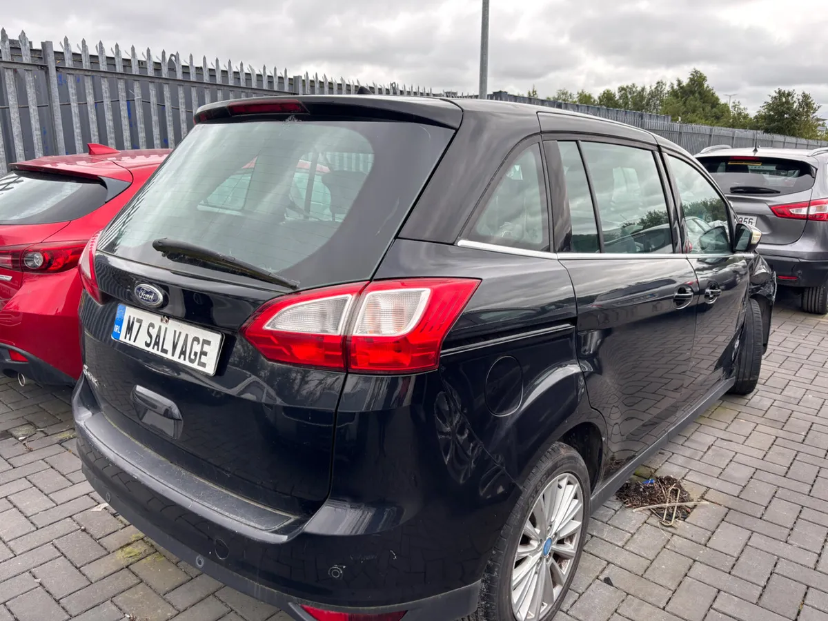16 Ford C-max 7 Seater 160km Starting - Image 3