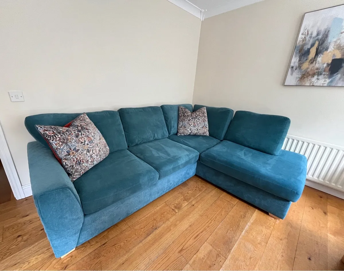 DFS Xander Corner Sofa - Image 1