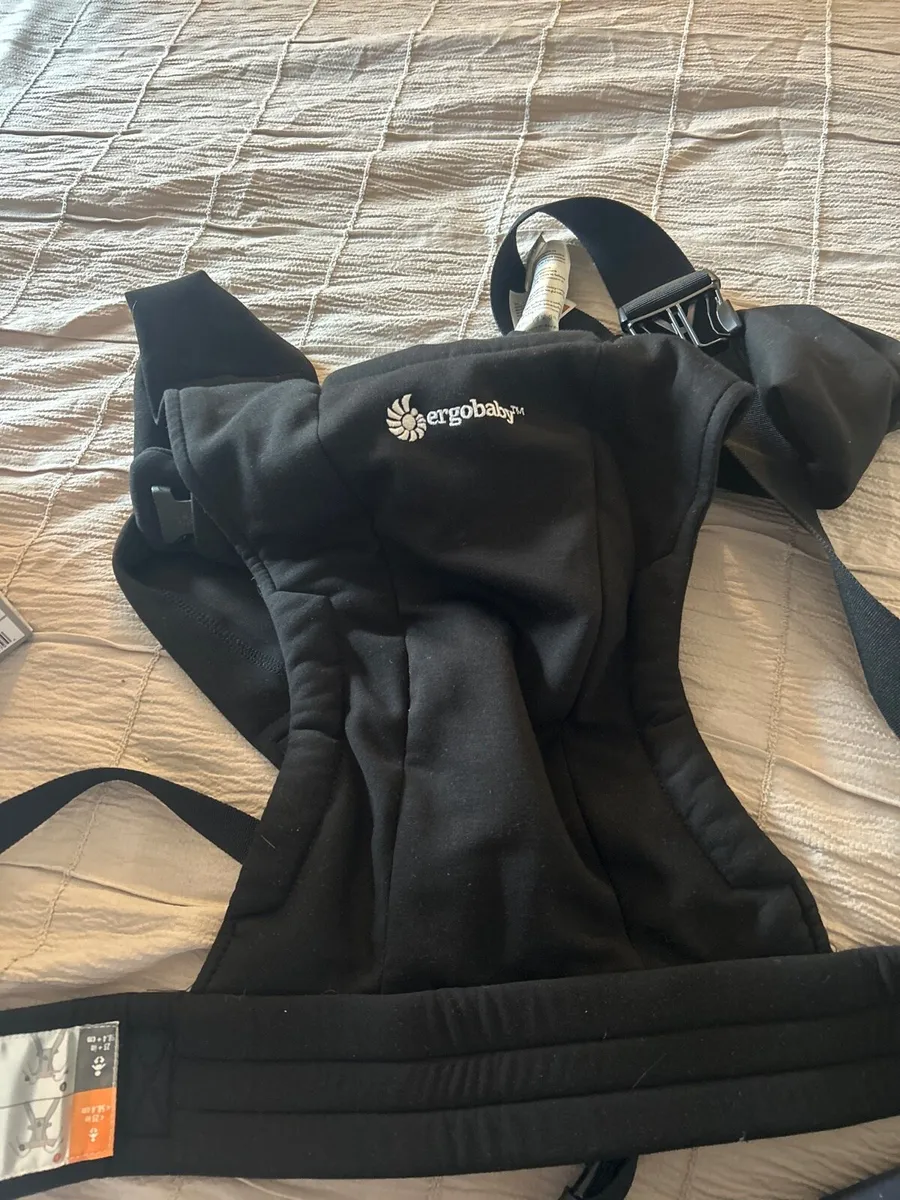 Baby Carrier - Image 2