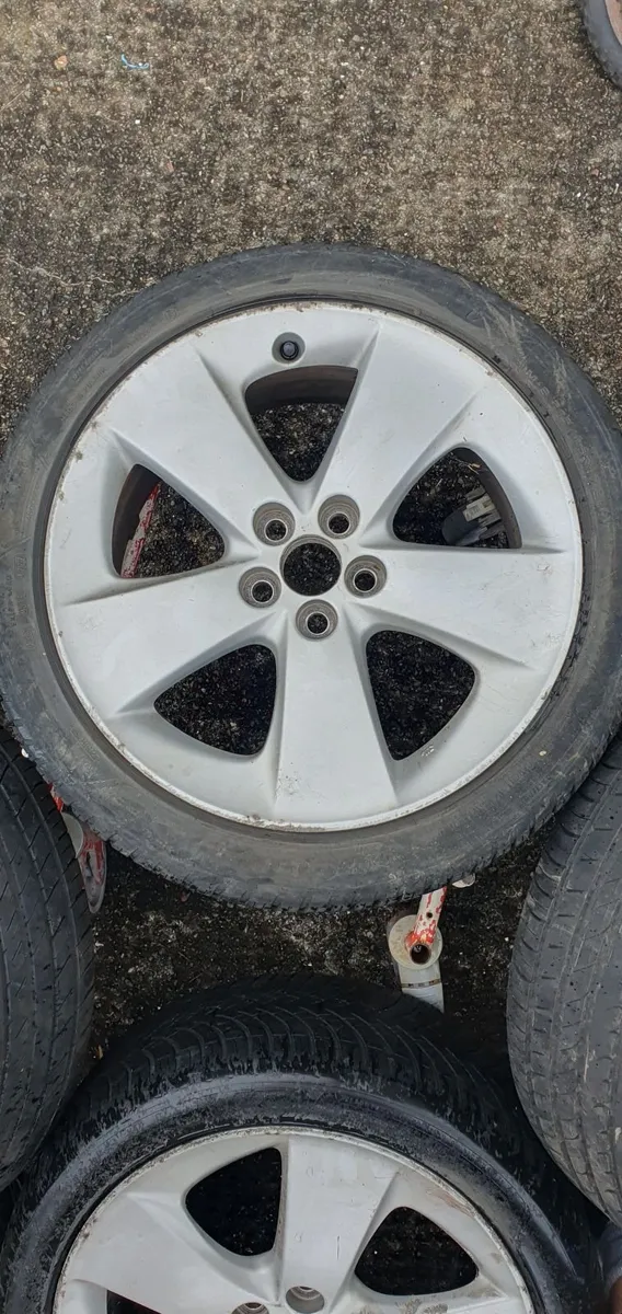 17 " Alloys for 2013 Prius - Image 4