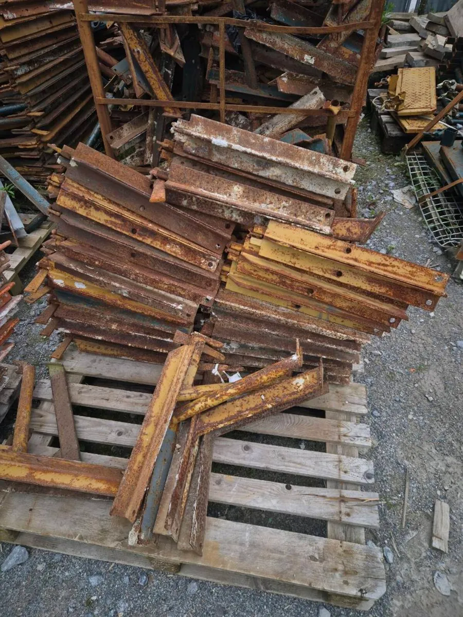 Scaffolding - Image 2