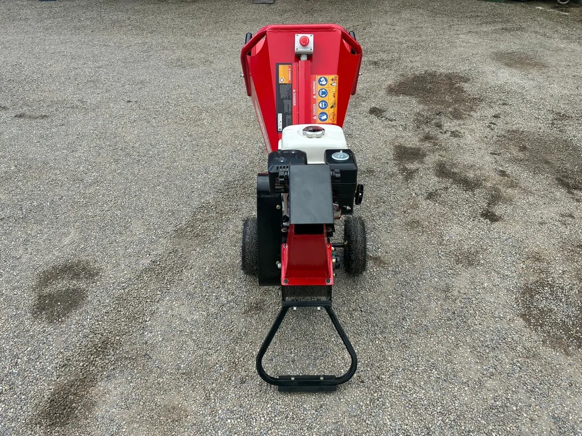 Honda GX200 Wood Chipper - Image 3