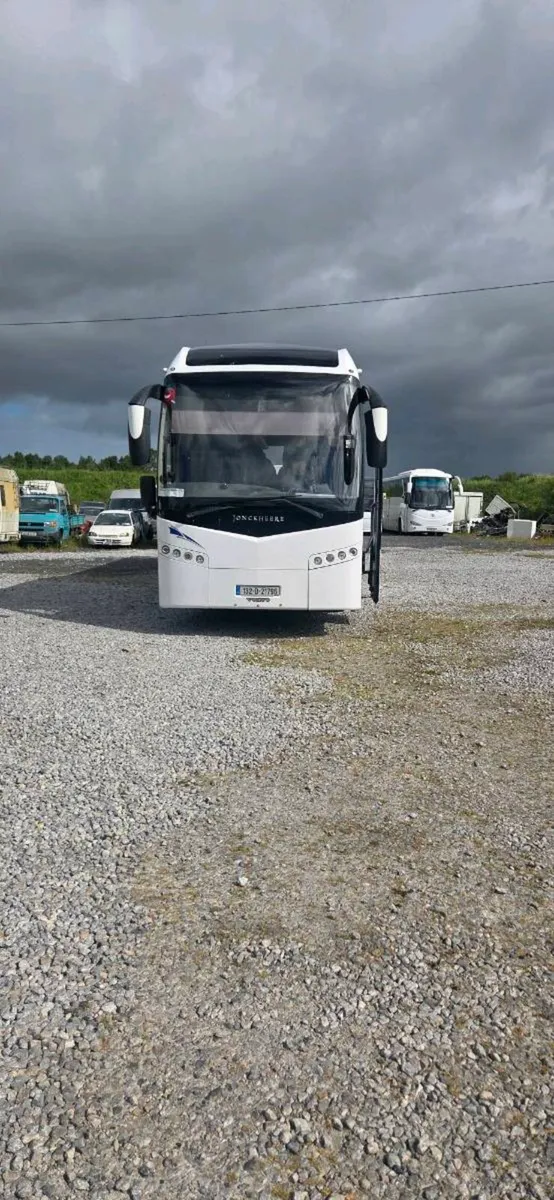 Volvo. Jonckheere - Image 1