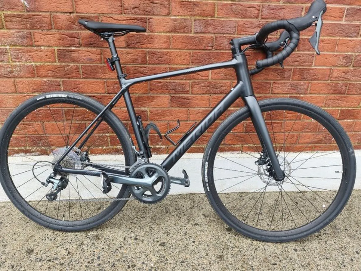 Merida Scultura Endurance 300 2024 Size M As New - Image 1