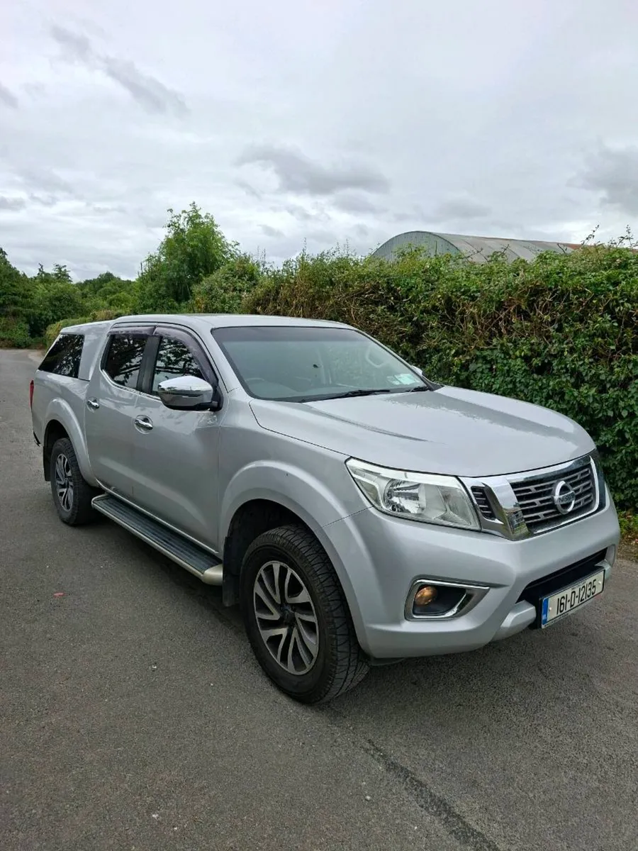 NISSAN NAVARA 2016 ONLY 180KM CREWCAB FULL HISTORY - Image 2