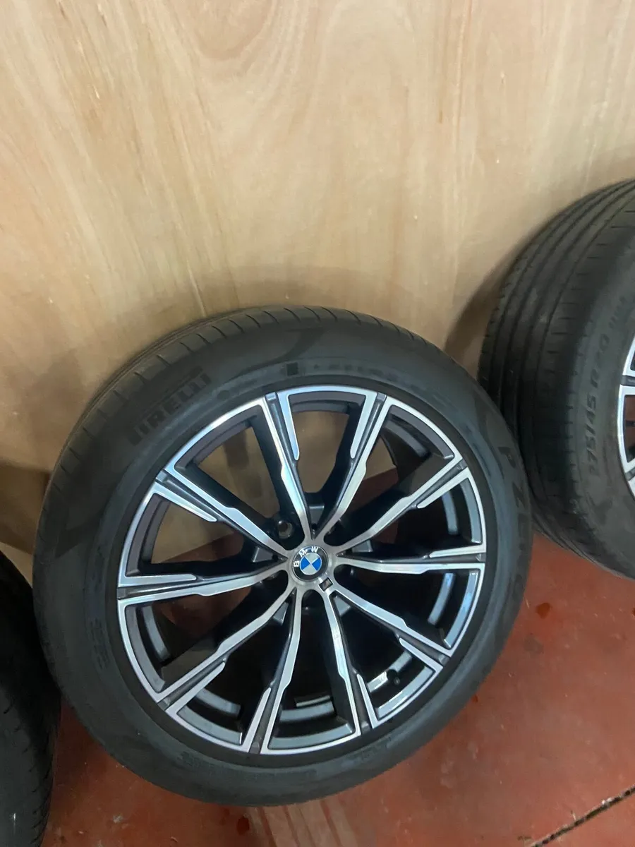 Bmw x5 alloys - Image 2