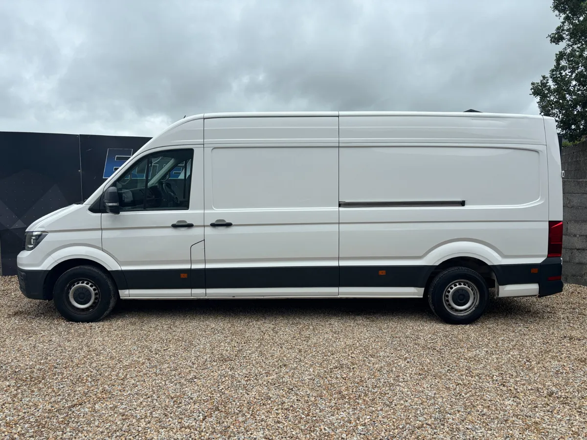 Volkswagen Crafter 35 LWB 2.0 140 HP 2021 - Image 4