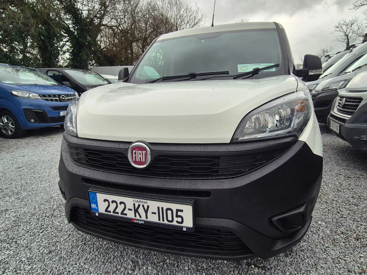 Fiat Doblo 2022 - Image 2