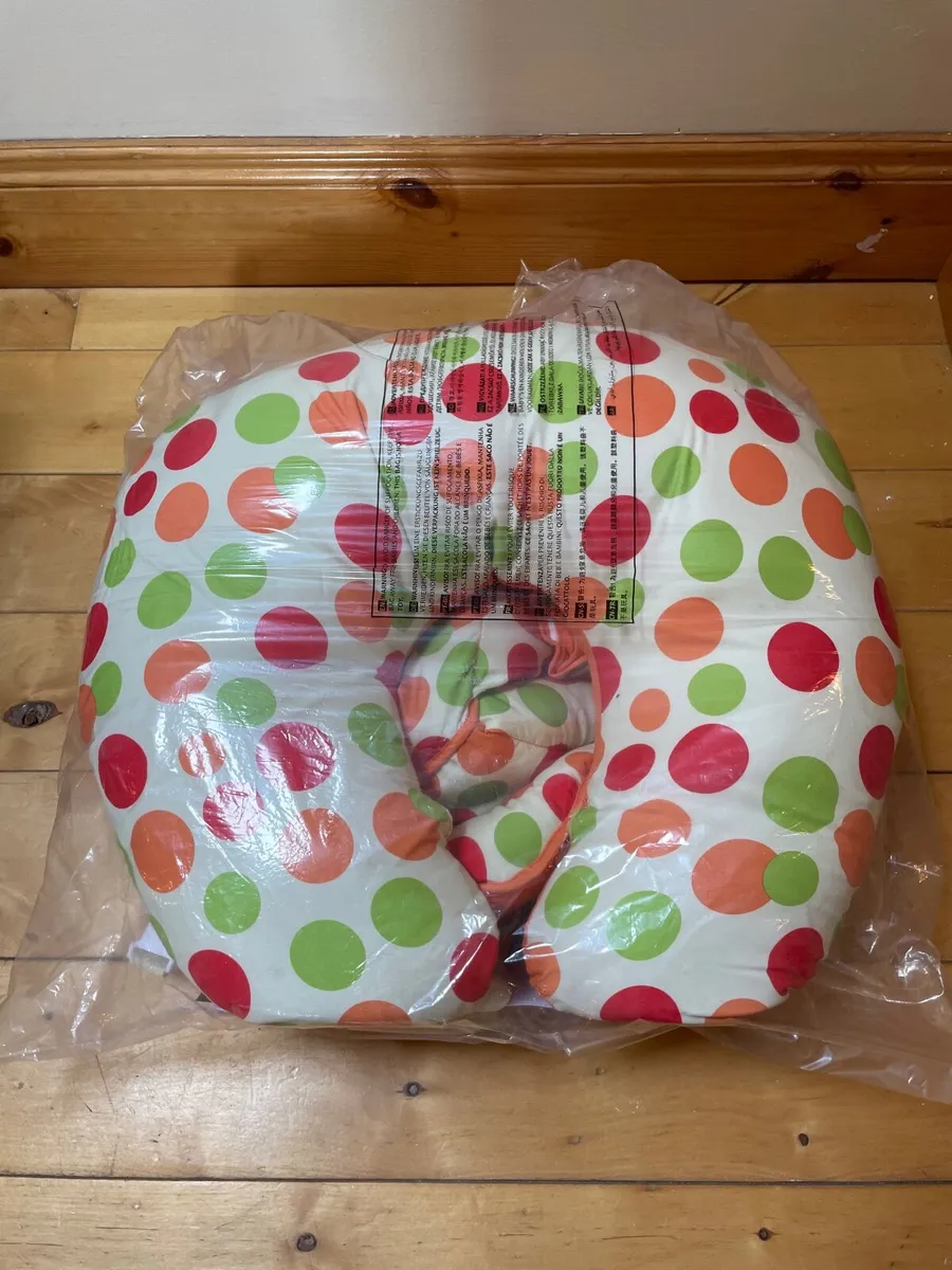Nursing Pillow - Image 2