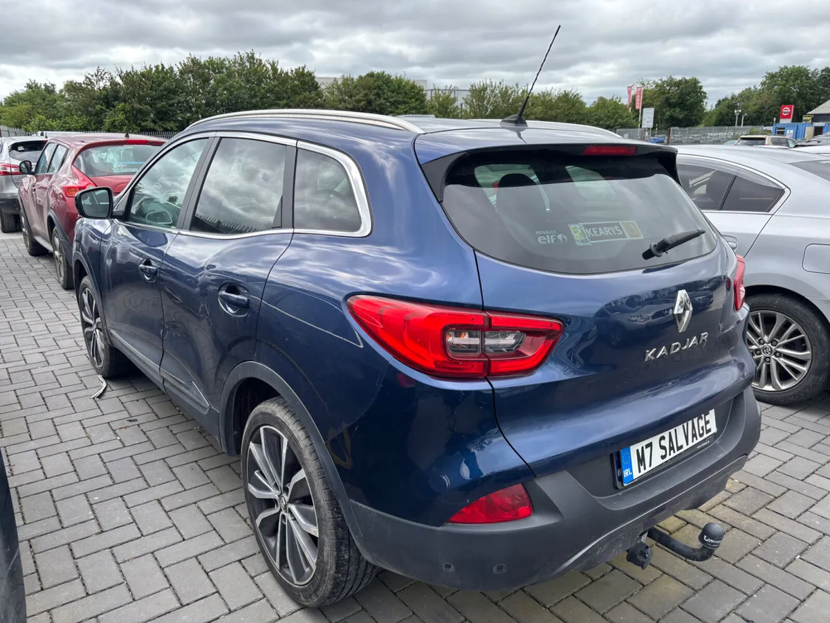 18 Kadjar S NAV 1.5 Diesel No damage drive home - Image 4