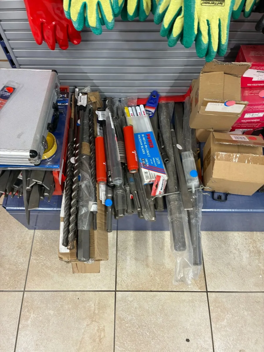 Clearance Sale on Chisels, Drill Bits, Gloves etc. - Image 4