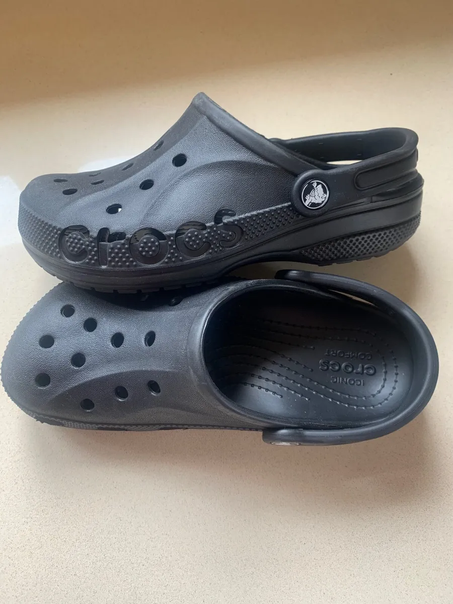 Crocs - Image 1