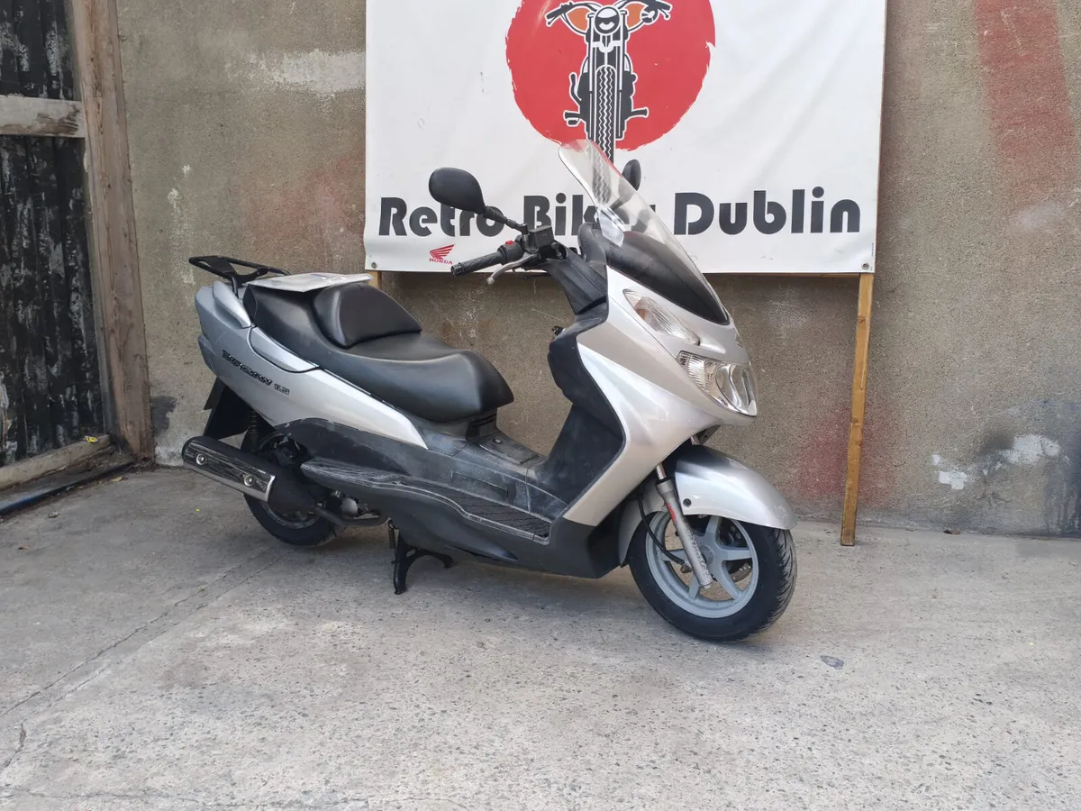 2005 Suzuki Burgman 125 — Recently Serviced. - Image 1