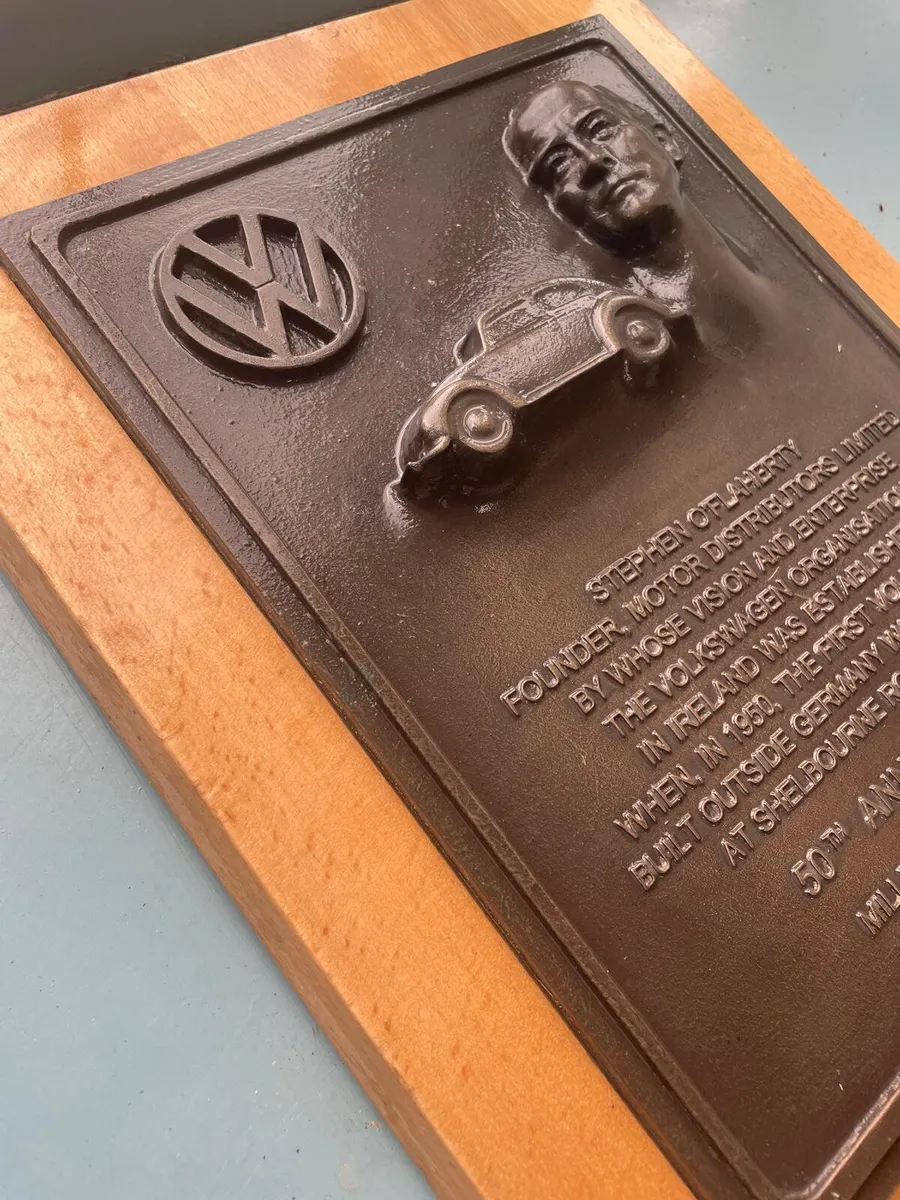 Plaque - Image 2