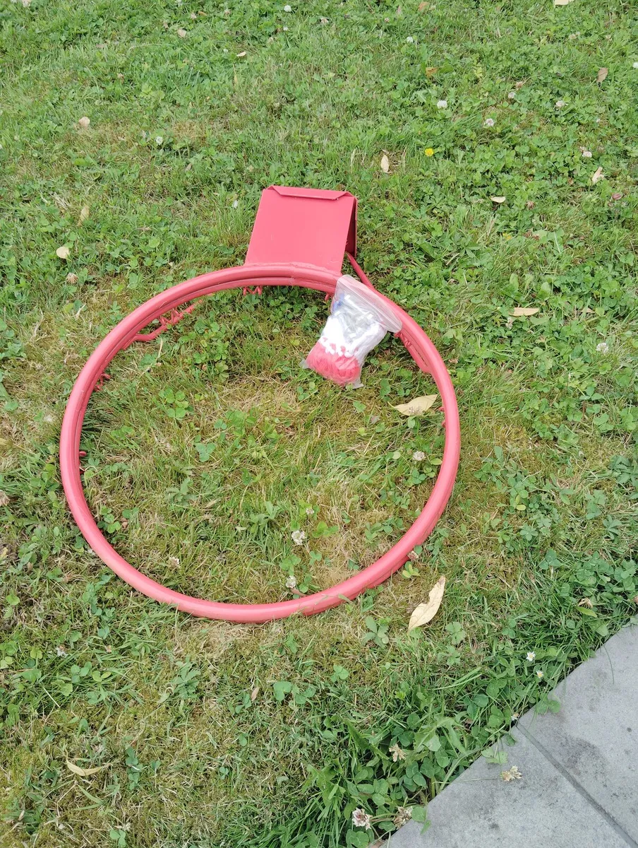 Basketball Hoop - Image 2