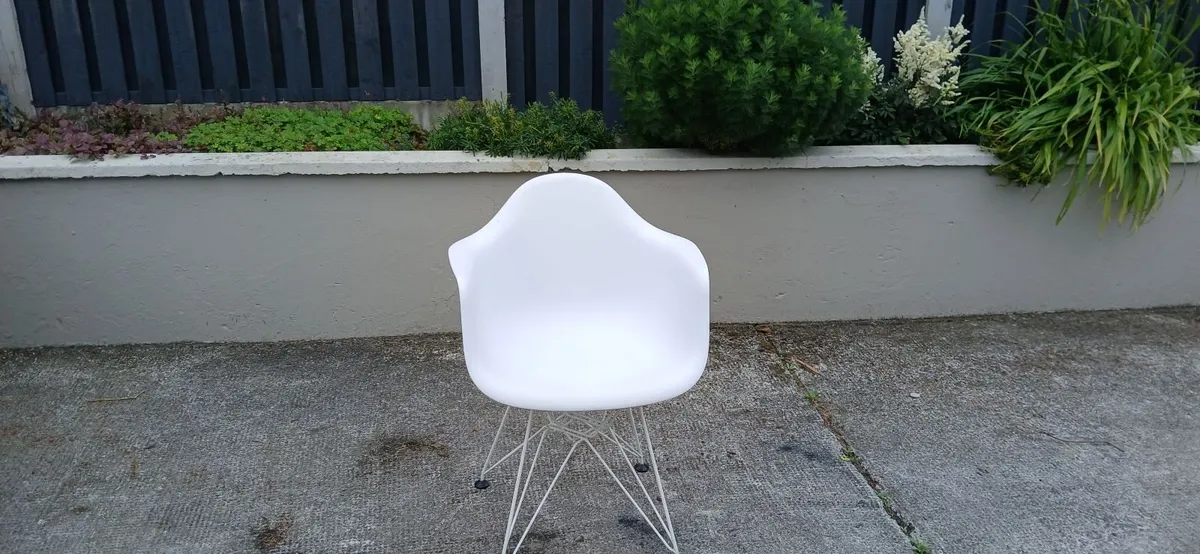 Plastic Chair with Metal Frame