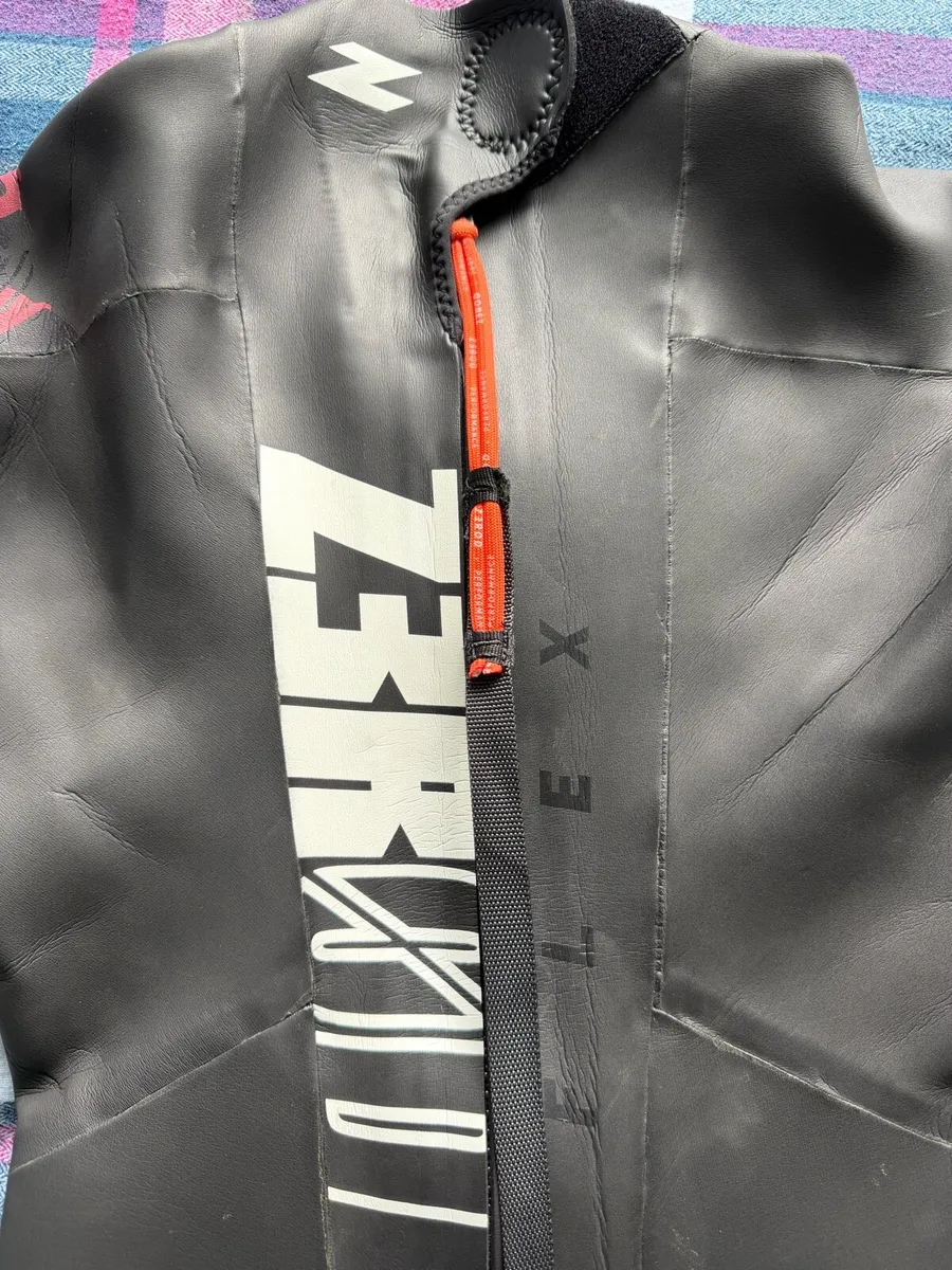 Zer0d Performance Triathlon Wetsuit - Image 1