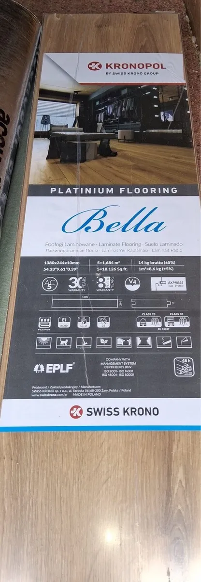 17square metres of 10mm Bella Oak floor - Image 2
