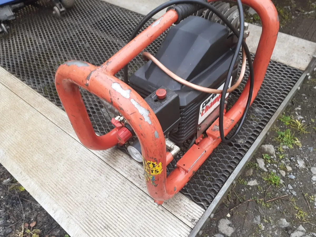 CLARKE CHAMP COMPRESSOR 110V - Image 3