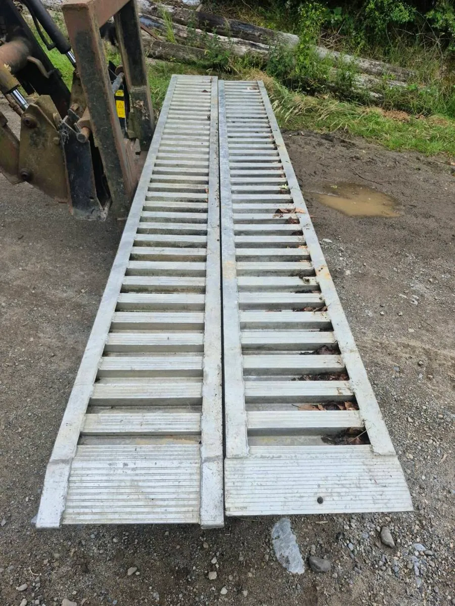 Aluminium lorry ramps - Image 2