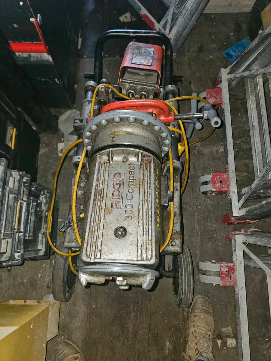 Ridgid Threading Machines, Pipe Saws & Tripods - Image 1