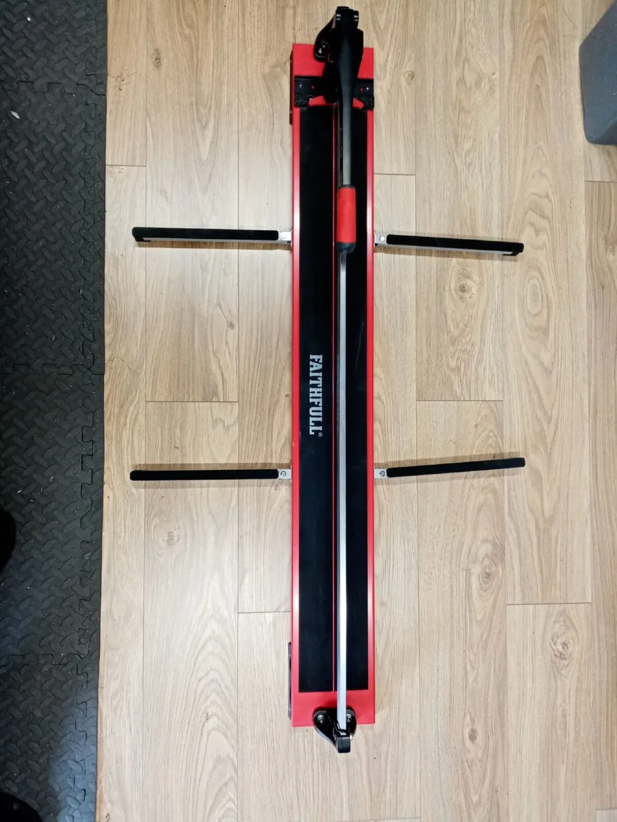1200mm Tile Cutter - Image 1