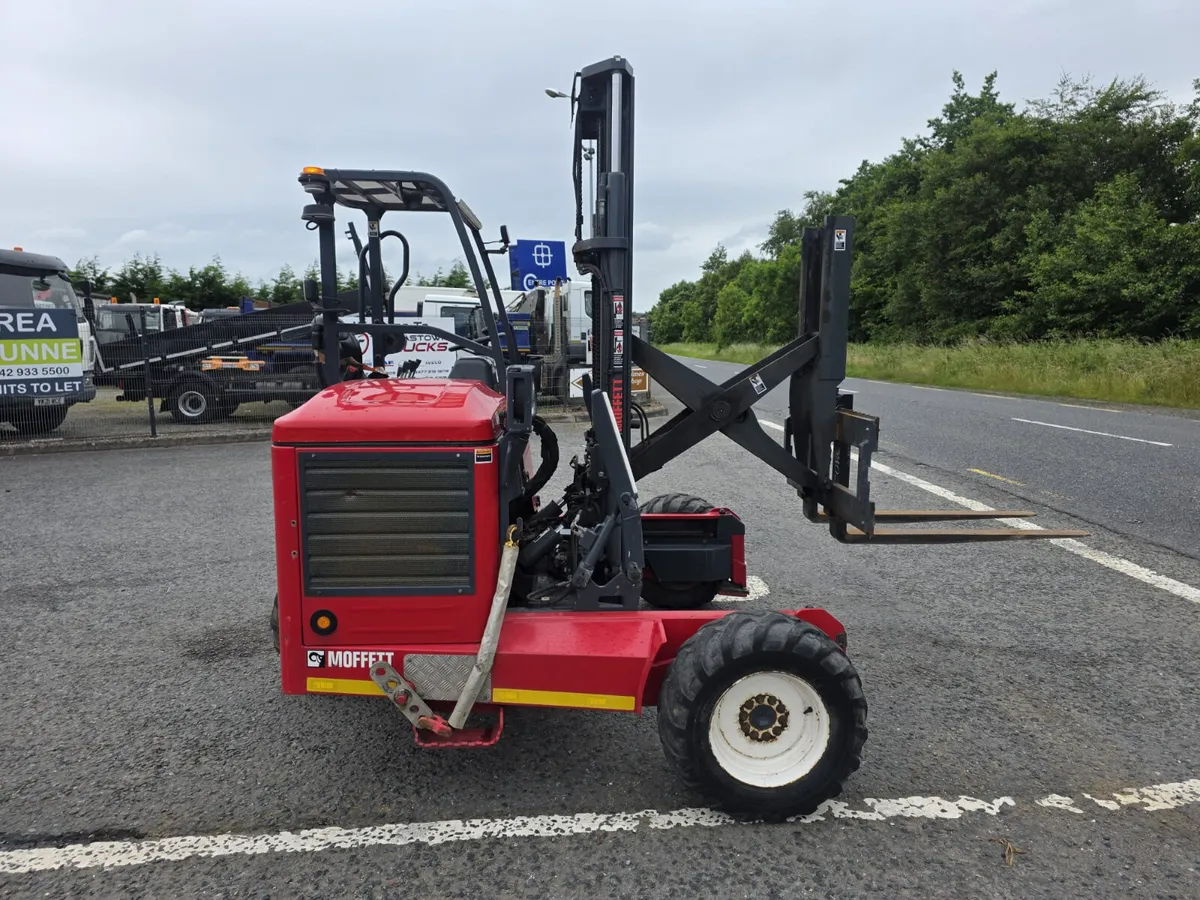 2022 Moffett M5 25.3P NX Series - Image 4