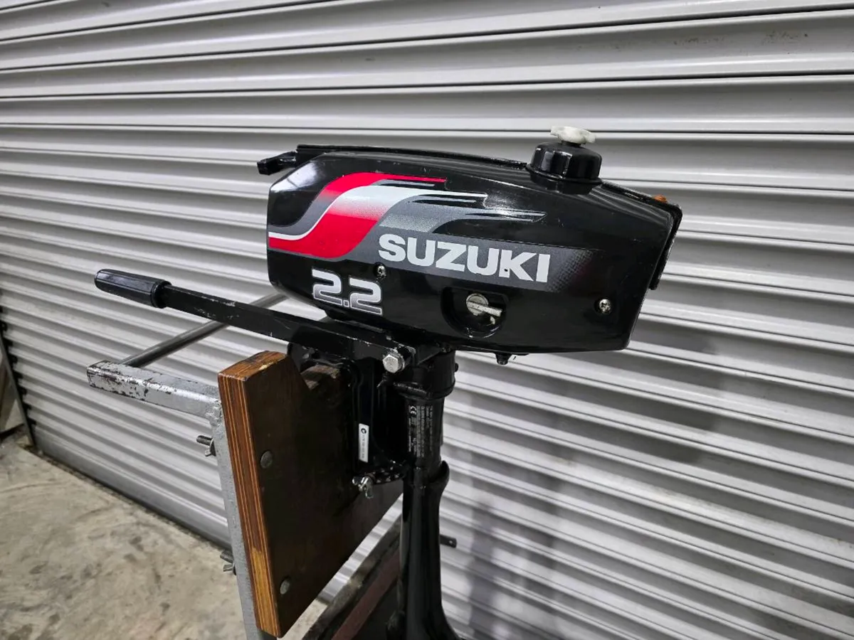 Suzuki 2.2hp boat outboard motor 2 stroke - Image 2